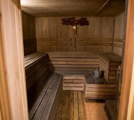 Banik Lantställe Khust